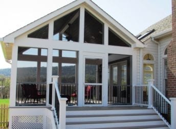 Screened porch project in Middletown