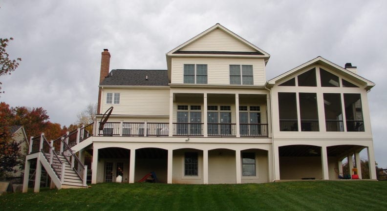 Kitchen & screened porch addition in Ijamsville