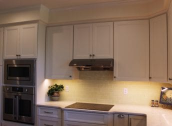 Hood vent in kitchen remodel